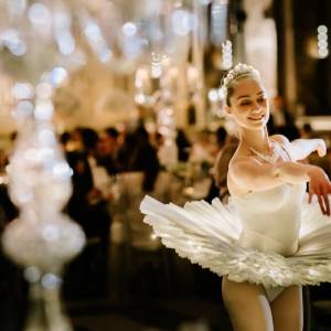 LED-Ballerinas-1-at-wedding-8