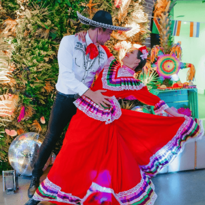 Folklorico-Dancers-2