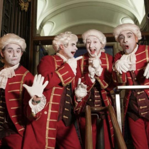 royal-footmen-and-guards07