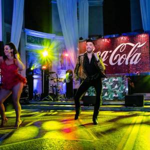 Corporate-Event-Dancing